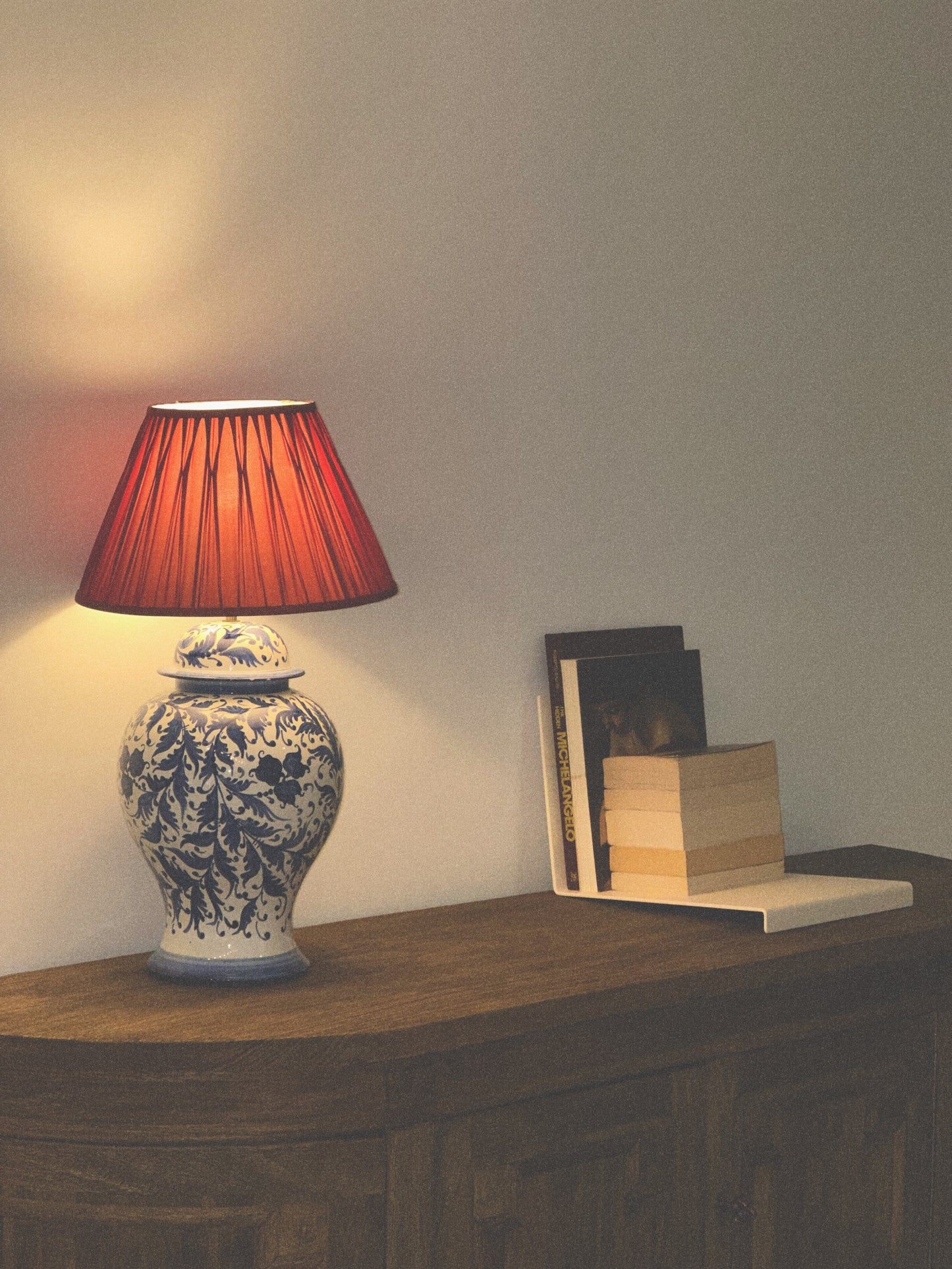 Book Stand Villores